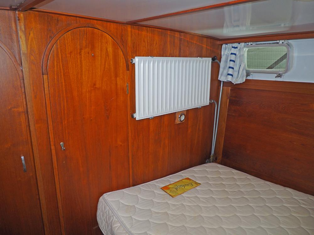 Aft cabin, Accommodation